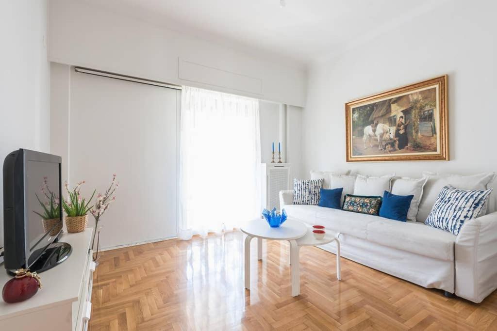 New! Bright & Remodeled 1Bed Apt 2Min Walk To Acropolis Афины Экстерьер фото